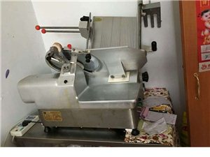 肉片机九成新1680，火锅桌带电磁炉和锅500